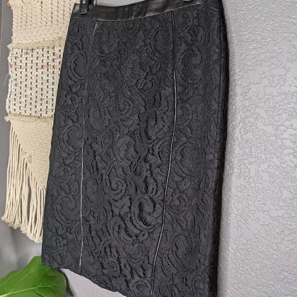 Ann Taylor 4 Tall Black Lace Pencil Skirt